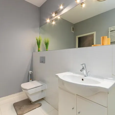 Apartment Wyspa Slodowa Serenity By Bookinghost Breslau